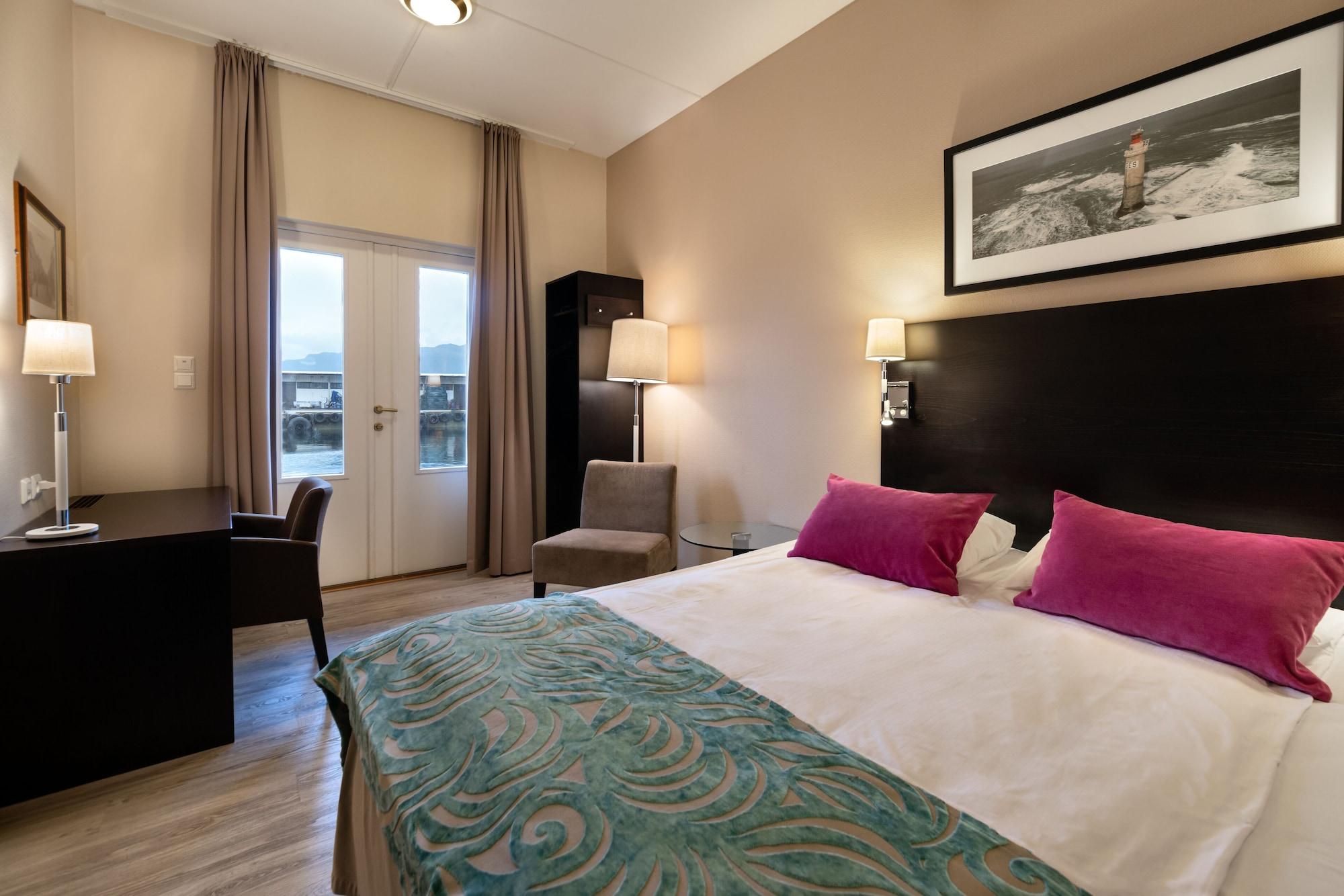 Quality Hotel Floro Exterior photo