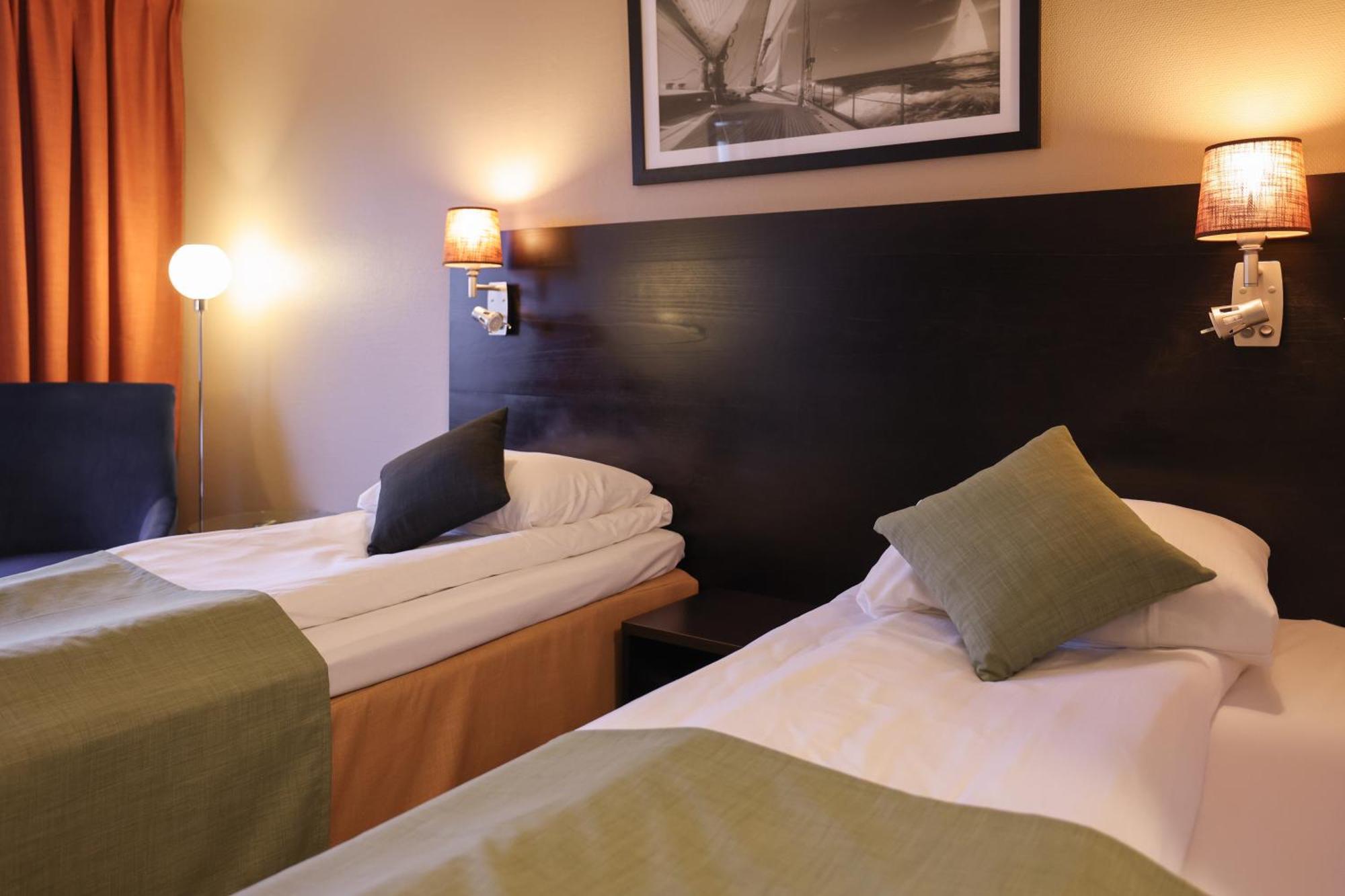 Quality Hotel Floro Exterior photo