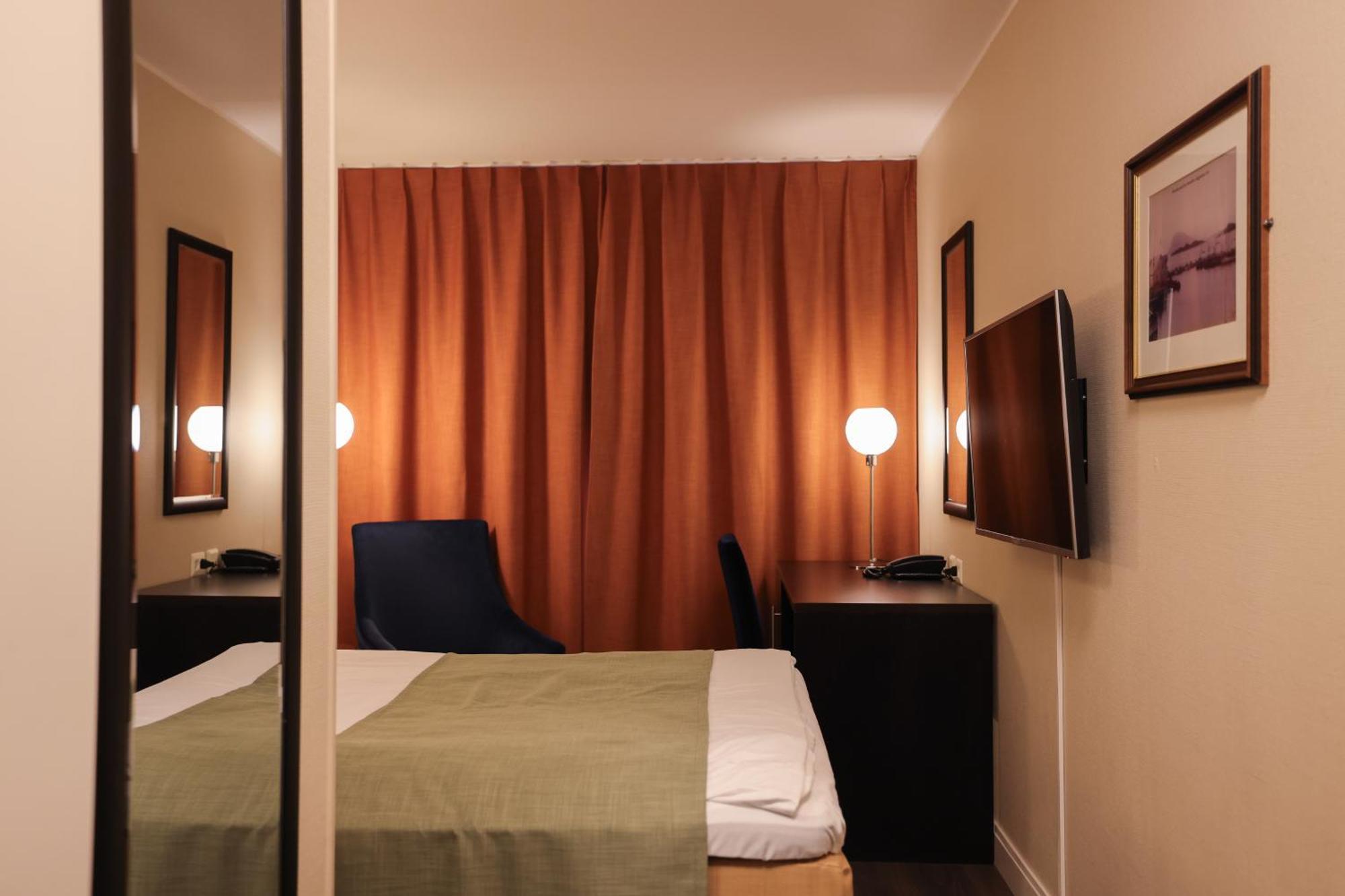 Quality Hotel Floro Exterior photo