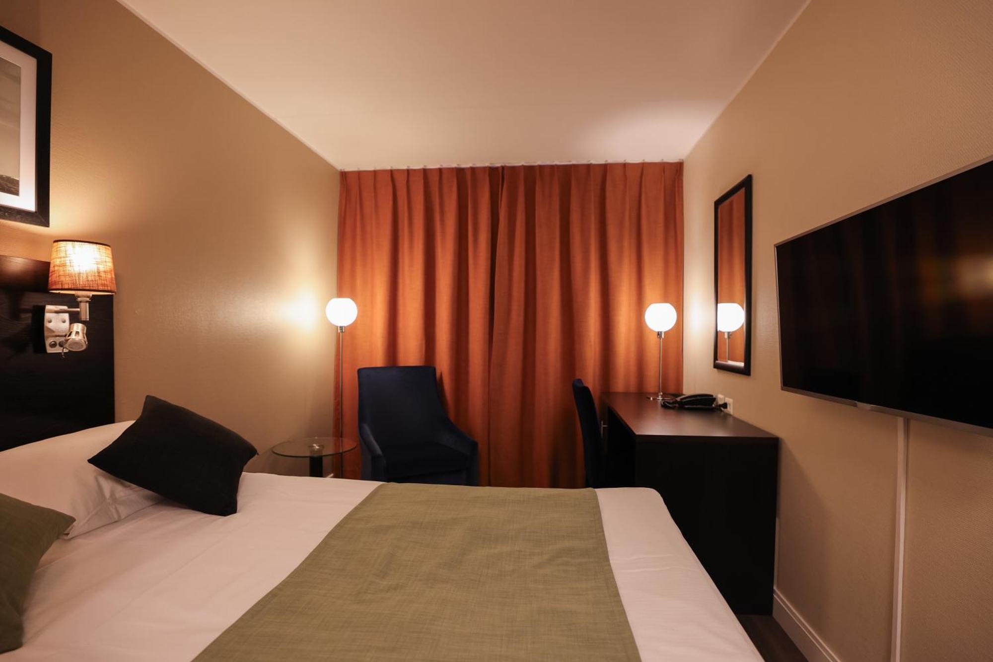 Quality Hotel Floro Exterior photo